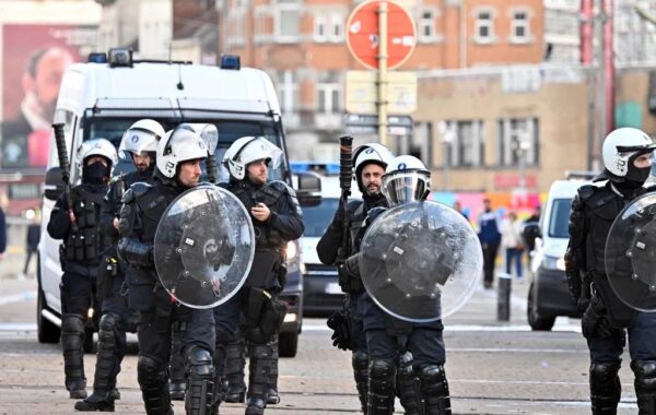 pas protestave të
