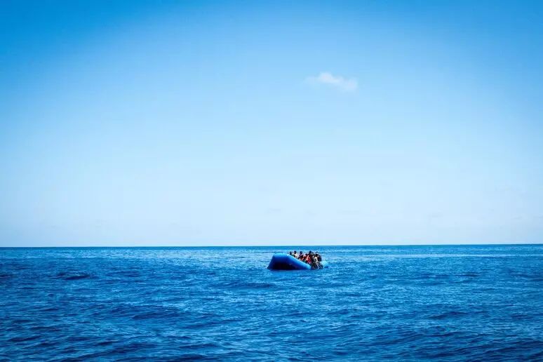 FOKUS   Frontex  Bie me 1 3 numri i migrantëve që synojnë BE  në