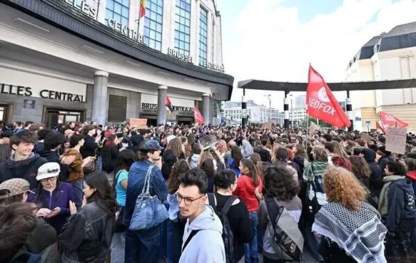 – Protestat e