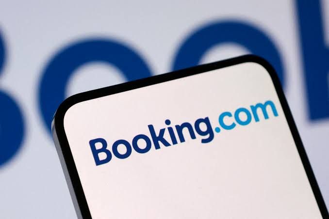 BE heton “Booking.com” për mashtrime me