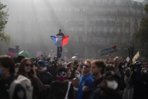 FRANCË – Sërish protesta nxënësish dhe