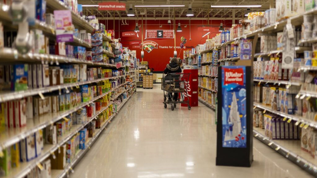 Amerikanët presin inflacion 3 9  brenda një viti  niveli më i lartë që nga maji 2023