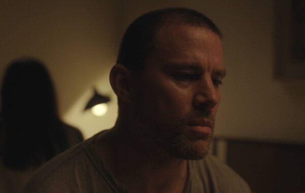 Channing Tatum si Damien në «Josephine»