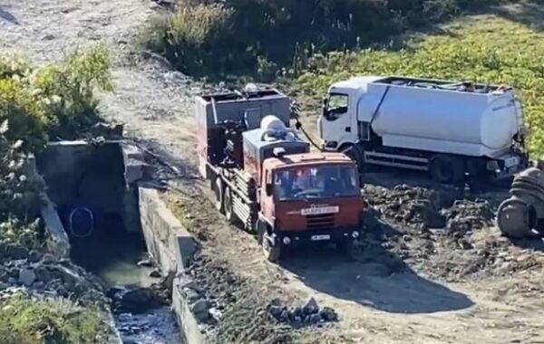 në rezervuarin e