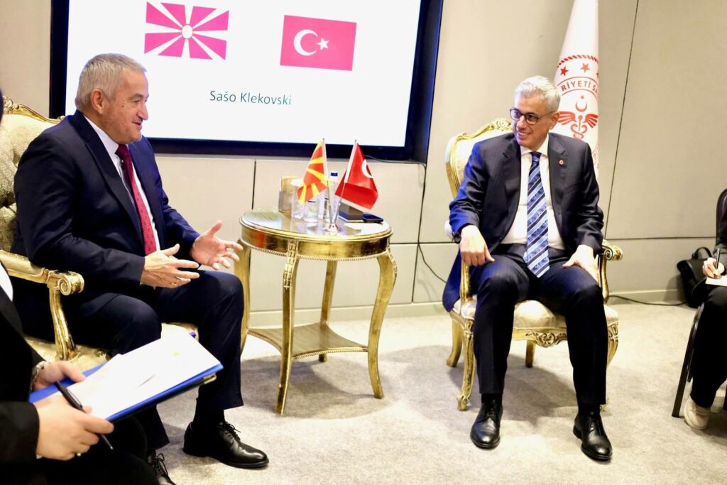 Maqedonia e Veriut dhe Turqia nënshkruajnë memorandum bashkëpunimi në shëndetësi
