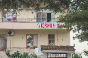 dhunë ndaj fëmijë