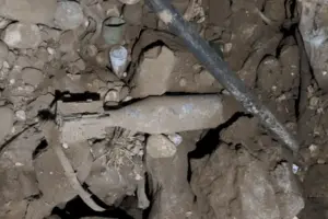 Mina mortajash në gropën e Brestices