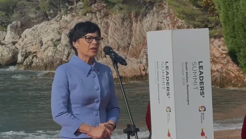 Samiti i Procesit të Berlinit  komisionerja Kos  Muajt në vijim  vendimtarë për rrugën drejt BE së për Ballkanin Perëndimor