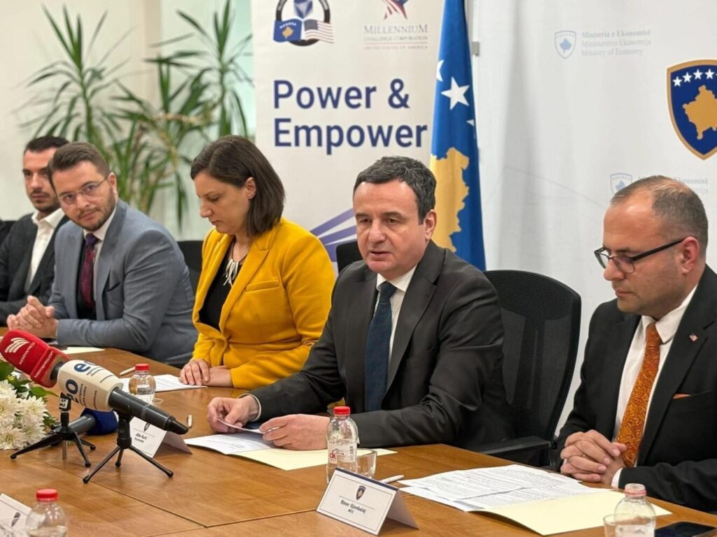 Konstituohet bordi i Korporatës për Ruajtjen e Energjisë  Kurti  Investimi 236 7 milionë dollarë e ruan energjinë për orët e pikut