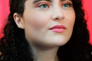 Lilla Crawford (CC BY-SA 4.0, Wikimedia Commons, foto: PhilipRomano)