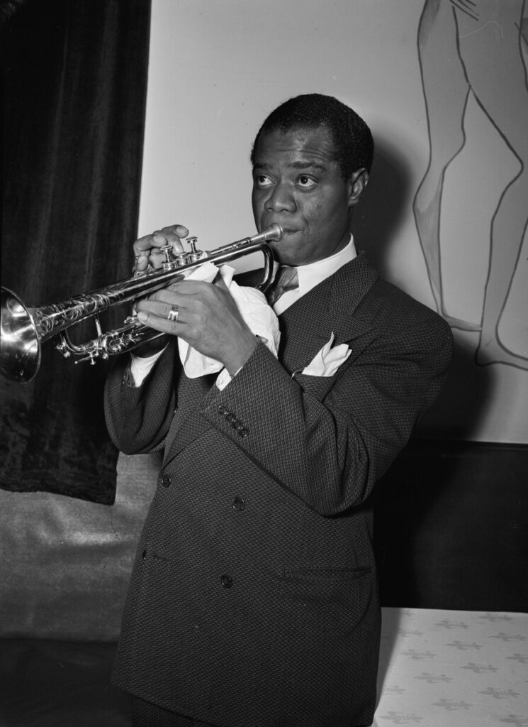 Muzeu i Louis Armstrong it në Queens hap ekspozitën njëvjeçare «Armstrong in Ghana»