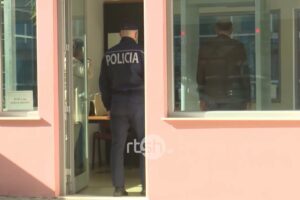 Vendimi i Apelit për bojkotin, avokatët