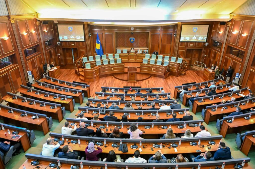Koci  Presidenti dhe ndryshimi i ligjit për Specialen mund të kryhen brenda një dite në Kuvend