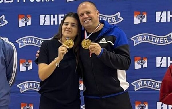 Qitësit serbë Tea dhe Damir Mikec me medalje