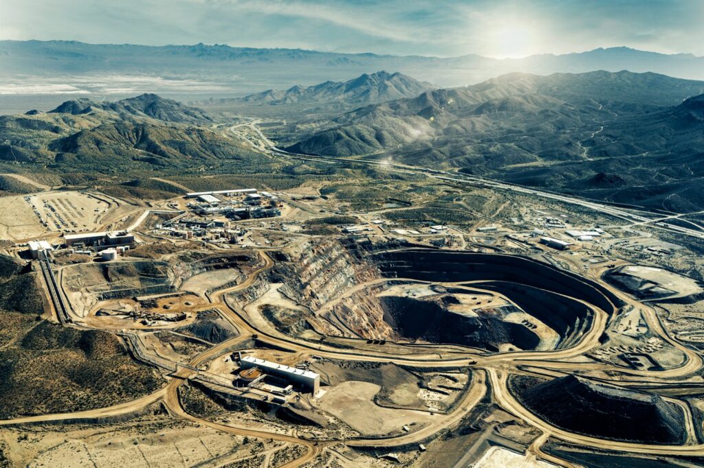 Fondi i përbashkët SHBA Ukrainë vulos marrëveshjen e parë për mineralet kritike  rreth 30 milionë dollarë me BGV Group