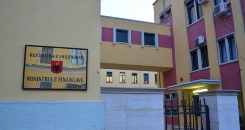 në varësi të Ministrisë së