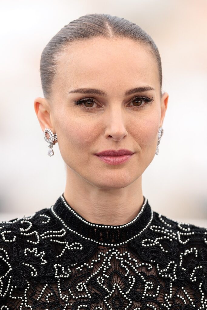 «The Baby sitters Club» bëhet muzikal  premiera botërore në Los Angeles në maj 2027  me Natalie Portman mes producentëve