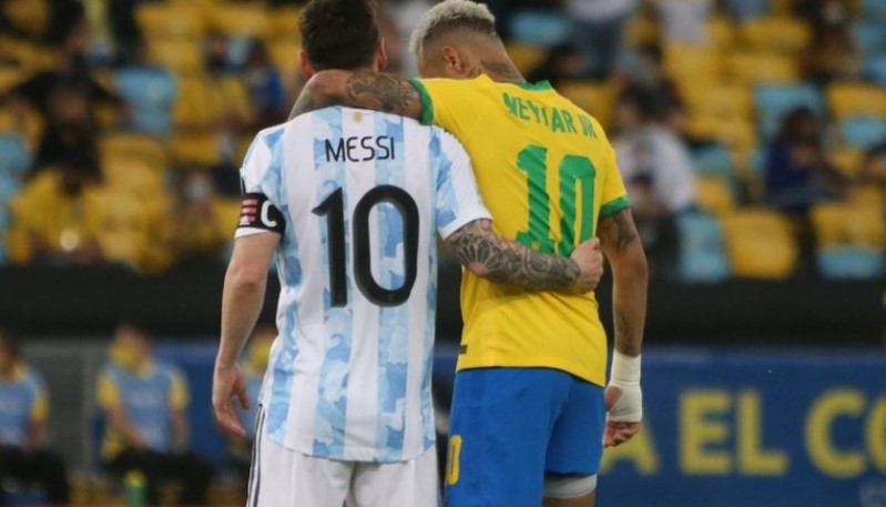 Neymar i dedikon  homazh  Messit në ditën e largimit nga kombëtarja  Jo vetëm Argjentina  e gjithë bota të është mir