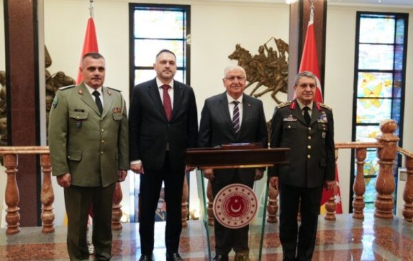 në modernizimin e