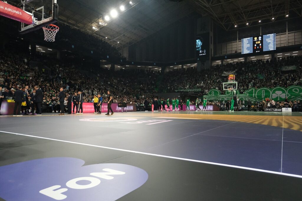 Panathinaikosi zgjohet në çerekun e fundit  përmbys Karditsën 78 64 me 28 8 dhe bën 4 nga 4 në Basket League