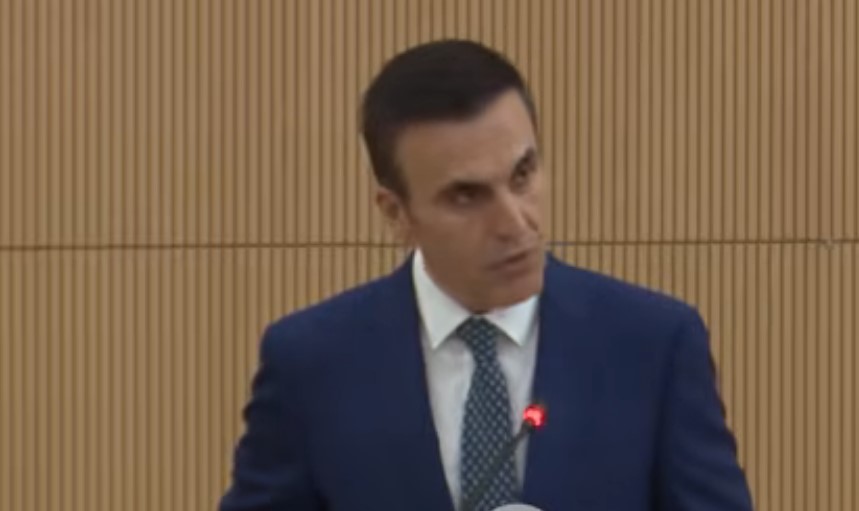 anëtarëve të rinj
