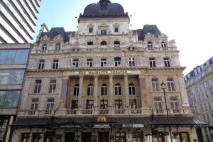 His Majesty's Theatre në Londër, shtëpia e «The Phantom of the Opera»-s