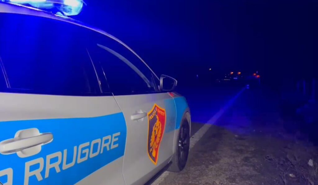 Tragjike në Kurbin  babai godet aksidentalisht me mjet bujqësor vajzën  humb jetën 3 vjeçarja