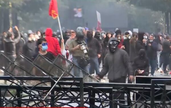 E drejta për të protestuar