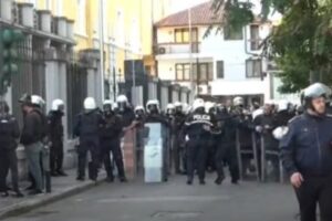 Këshillojini fëmijët të qëndrojnë larg