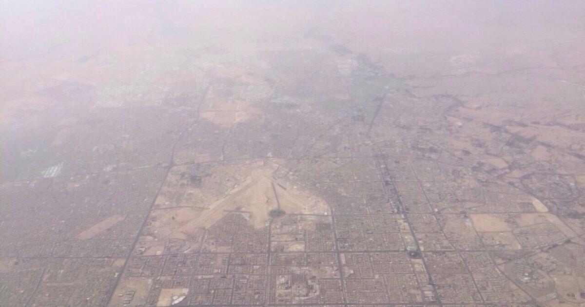 Pamje ajrore e aeroportit ndërkombëtar «King Khalid» në Riad