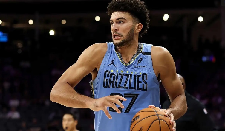 NBA  Cam Boozer shkruan historinë   rookie  i Grizzlies thyen rekordin e LeBron James