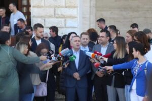 në arsim