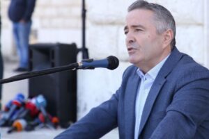 në SHISH,