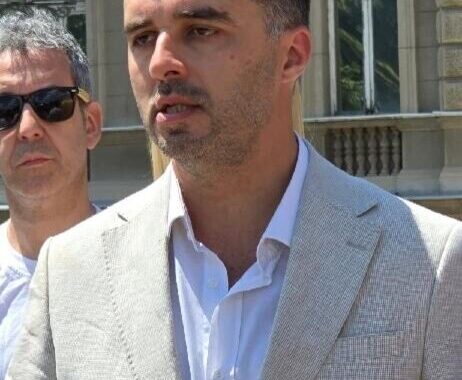 Savo Manojloviçi, lideri i lëvizjes Kreni-promeni