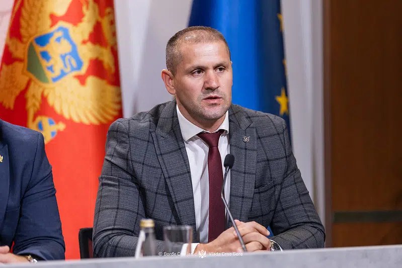 Shqepanoviq  Informatorë brenda strukturave u jepnin të dhëna grupeve kriminale gjatë operacionit për Shabunjinin