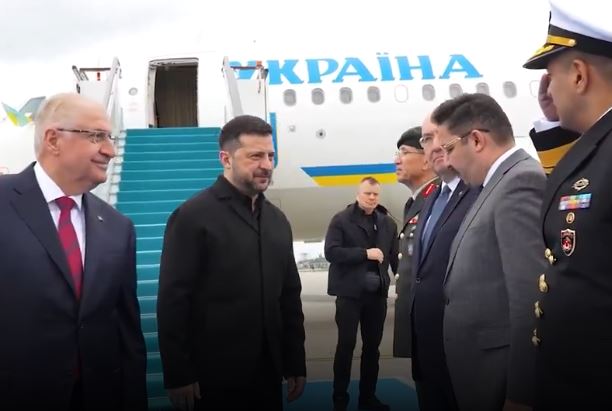 Zelensky mbërrin në Stamboll  takim me Erdoganin