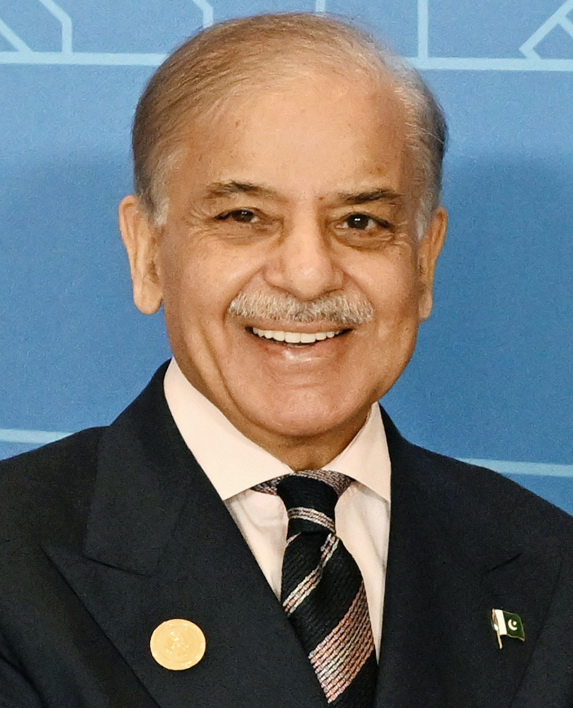 Princi saudit i kurorës bisedon me kryeministrin pakistanez Sharif për zhvillimet rajonale dhe uljen e tensioneve
