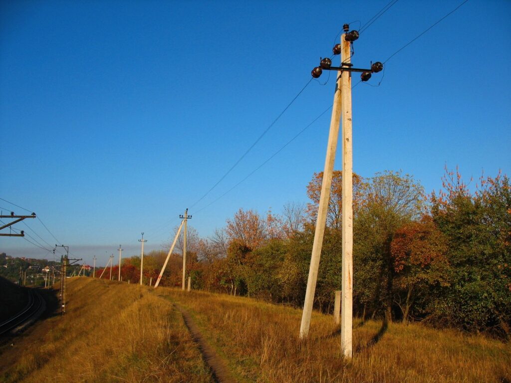 Sulmi rus me dron godet objekt energjetik në rajonin e Poltavës  22 000 konsumatorë pa energji elektrike