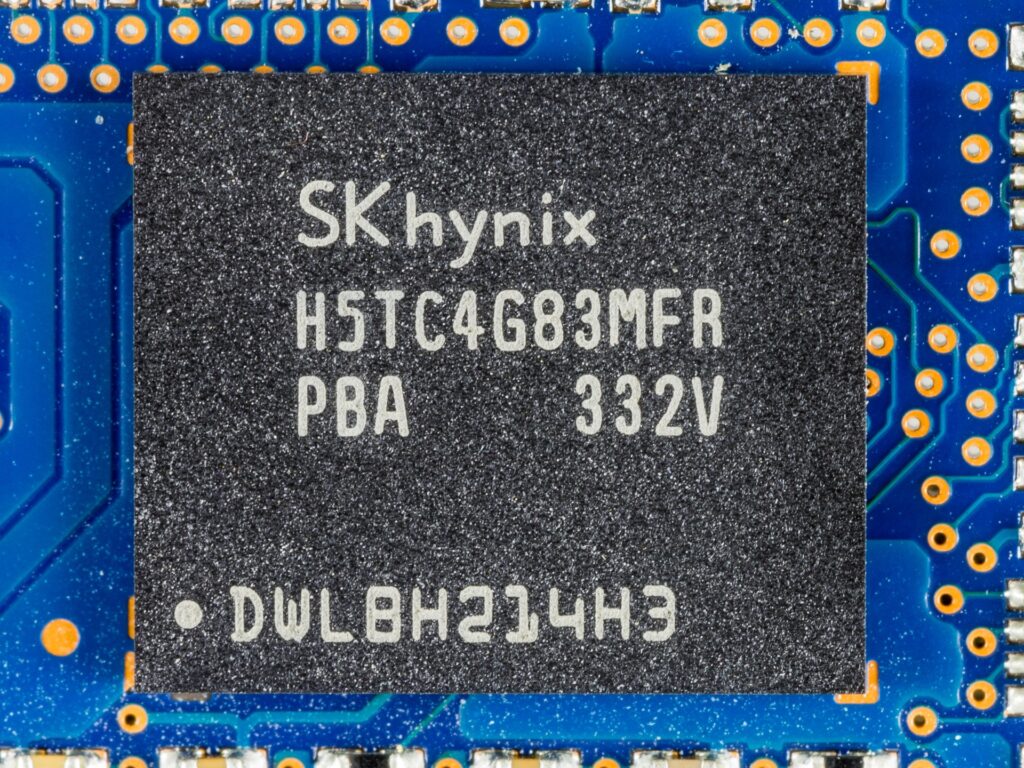 SK hynix ndal shqyrtimin e IPO së së Solidigm në SHBA mes paqëndrueshmërisë në tregun e çipave