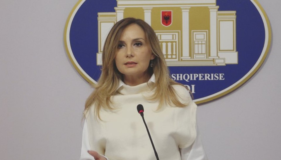 Protesta, Tabaku akuzon për dhunë ndaj