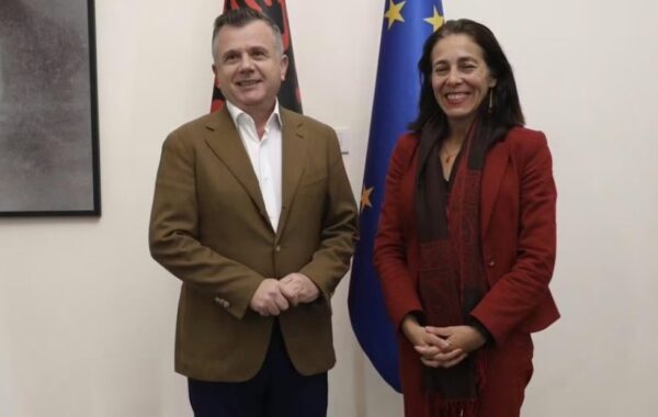 me ambasadoren e