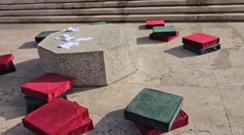 Protestuesit i refuzojnë përsëri dialogun e