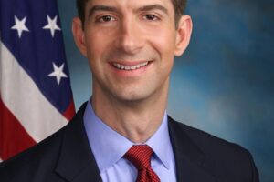 Senatori Tom Cotton
