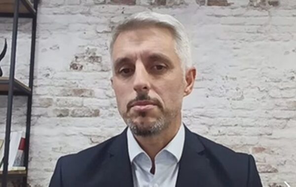 Deputeti shqiptar