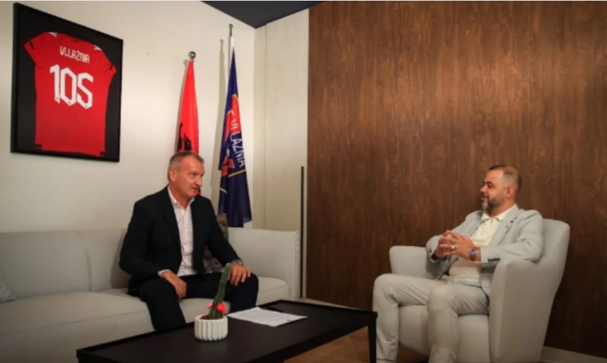 Vllaznia nuk humbet kohë dhe