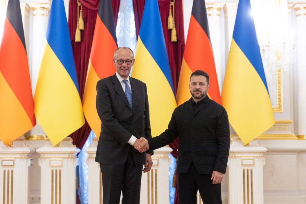 Zelensky dhe Merz në Kiev  Gjermania premton mbështetje të re për Ukrainën